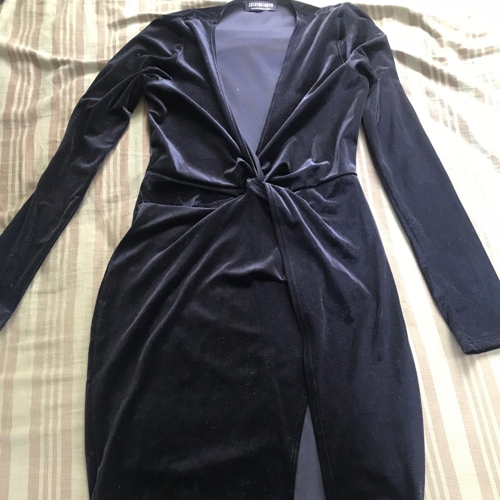 Dress - Picture 2 of 3